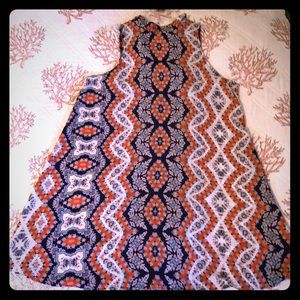 Soprano Dresses - Gorgeous and flowy summery-print tie-back dress Soprano Dresses - Gorgeous and flowy summery-print tie-back dress